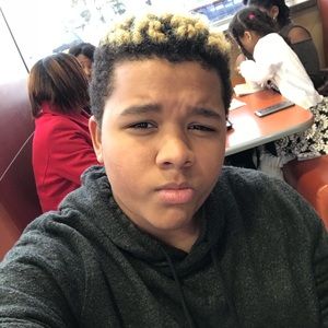 Meet your Posher, Chase